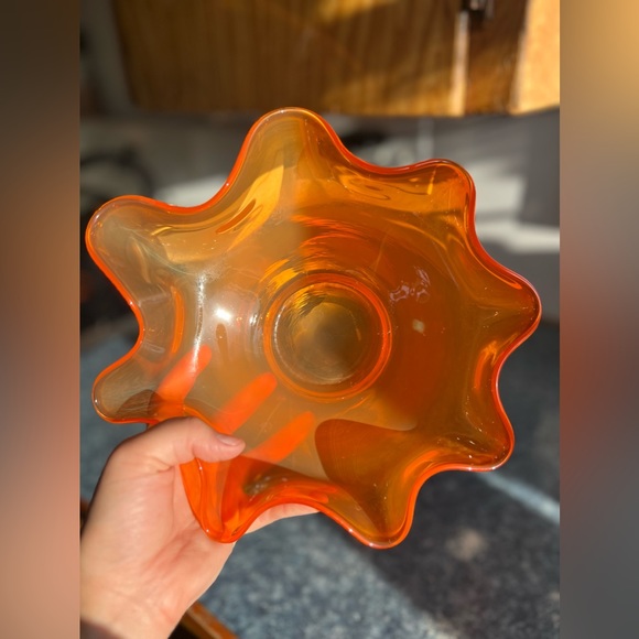 Vintage Orange Ruffled Edge Bowl - Picture 1 of 3